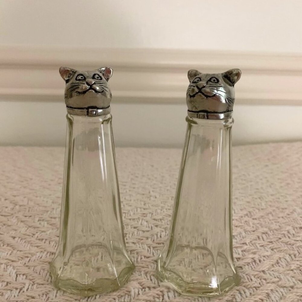 Cat Salt & Pepper Shakers